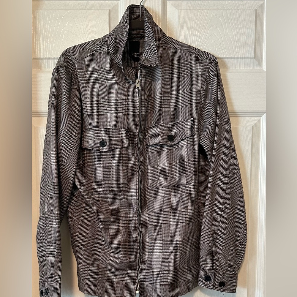 H&M mens Zip up jacket size medium